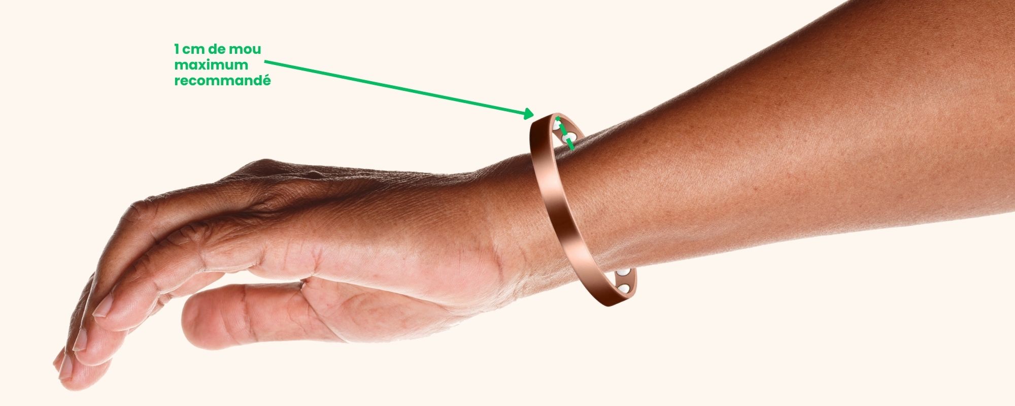 Bracelet magnetique cuivre distance poignet