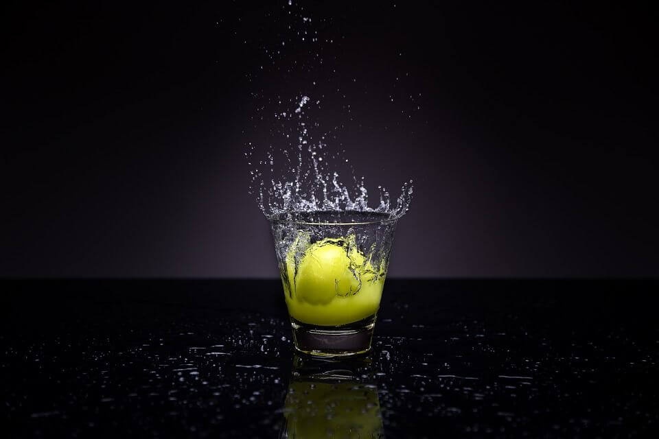 Jus de citron à jeun : est-ce que c'est fait pour toi ?